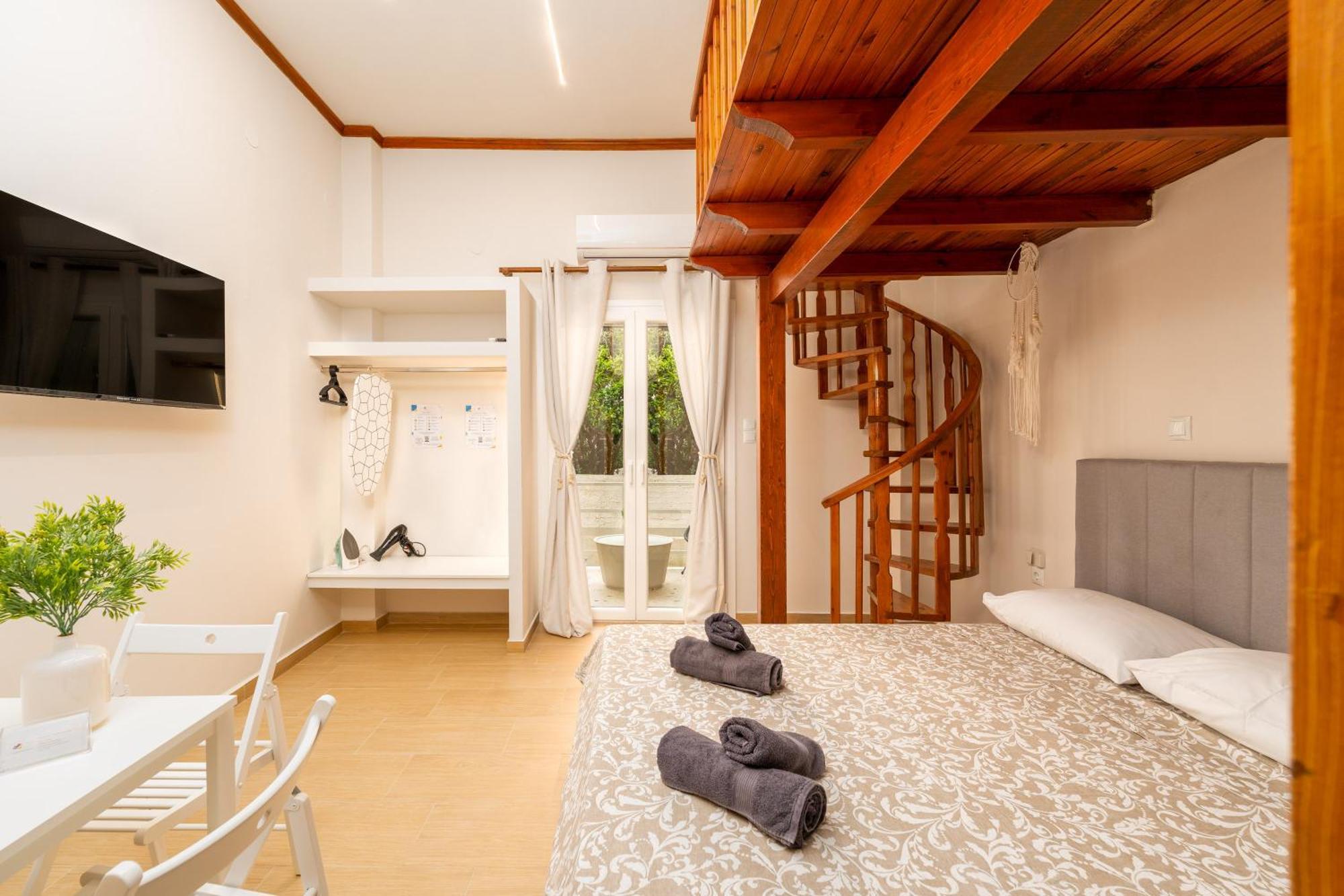 Dionysia Sea Side By Greece Apartment Selianítika Exterior foto